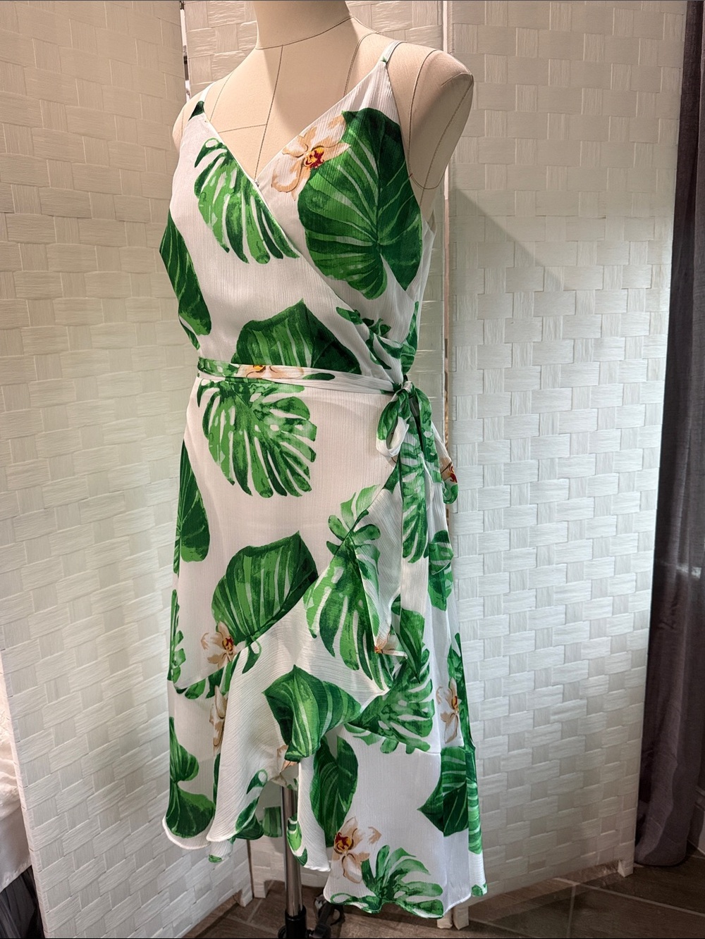 Tropical Green Leaf Wrap Look Dress - Brand